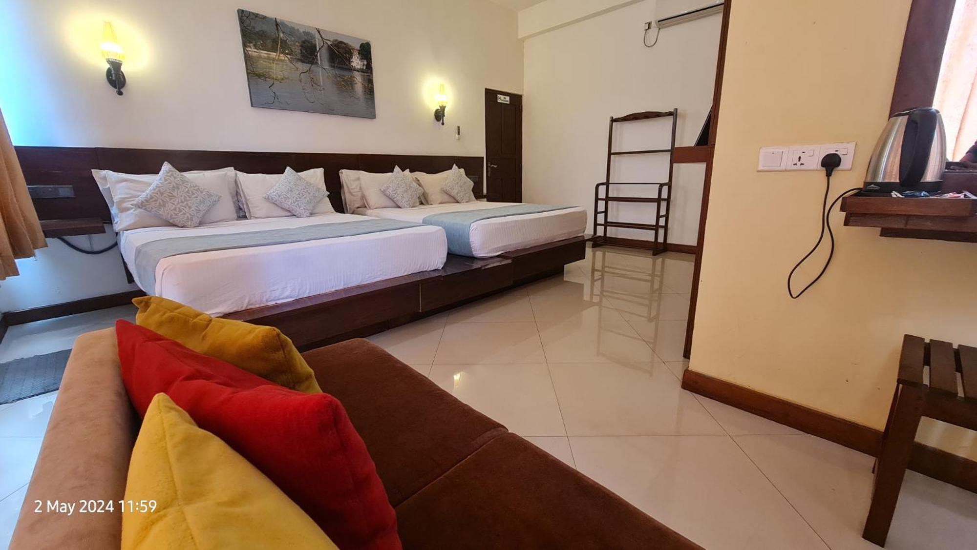 Quick Stop Inn Kandy Bagian luar foto