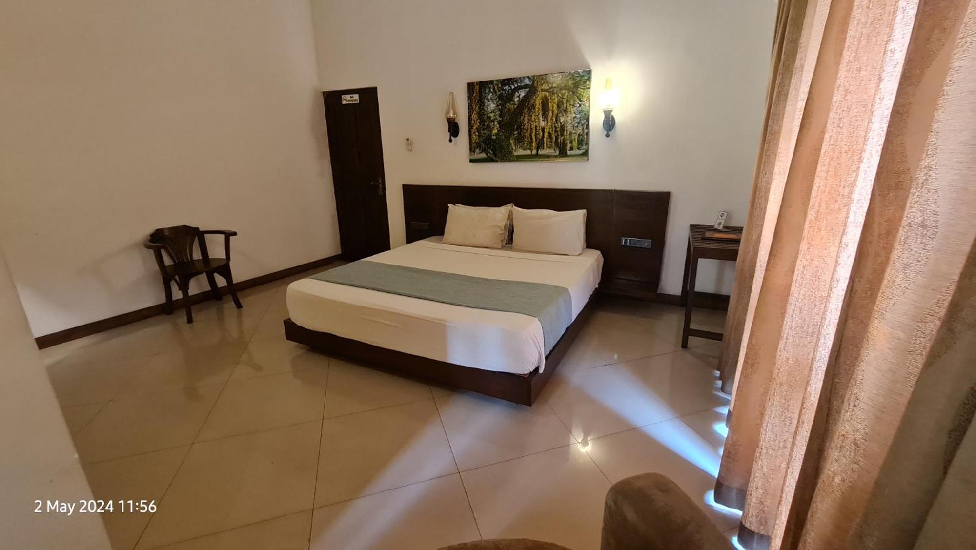 Quick Stop Inn Kandy Bagian luar foto